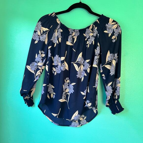 Express Womens Navy Cold Shoulder Shirt Top Floral Design - Picture 1 of 8